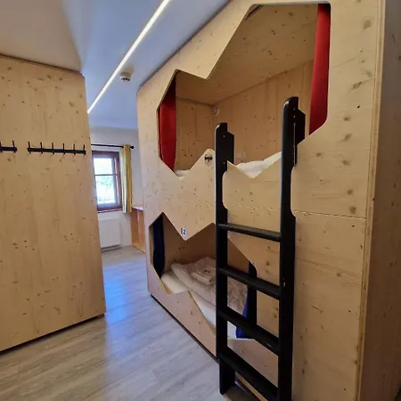 Hostel Cell Stanton *